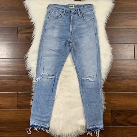 Citizens Of Humanity Denim - Citizens of Humanity Torn Liya Vintage Crop Jeans